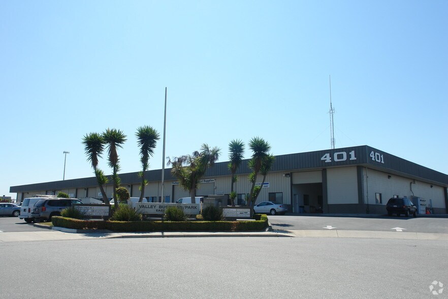 401 Victor Way, Salinas, CA à louer - Photo du bâtiment - Image 2 de 7