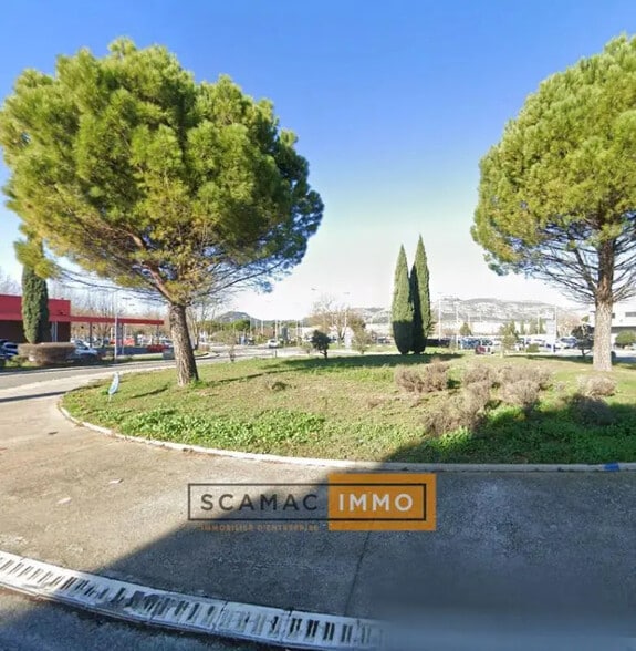 Industrial in Aubagne for lease - Building Photo - Image 1 of 4