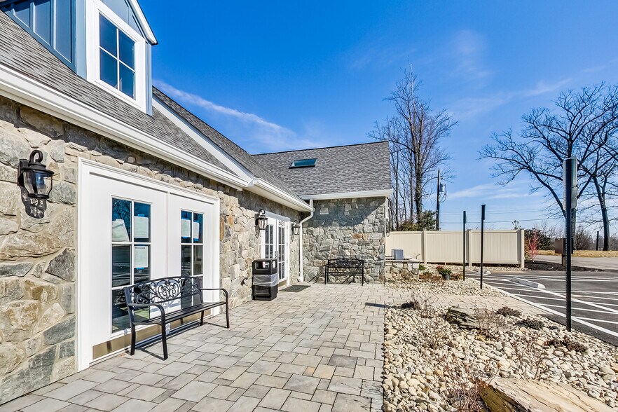 5420 Olney Laytonsville Rd, Olney, MD à louer - Photo du bâtiment - Image 2 de 21