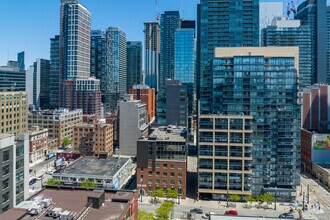 99 Spadina Ave, Toronto, ON - AÉRIEN Vue de la carte