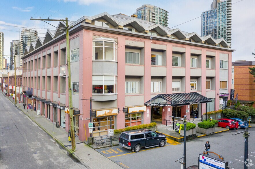 1056-1082 Mainland St, Vancouver, BC à louer - Photo du bâtiment - Image 1 de 6