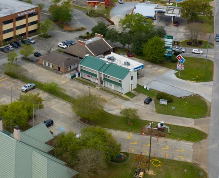 700 Covington Ctr, Covington, LA à louer - Photo du bâtiment - Image 2 de 3