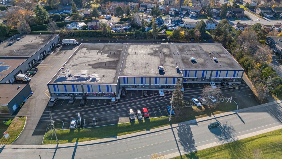 2660-2678 Lancaster Rd, Ottawa, ON for sale - Building Photo - Image 3 of 7