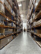 Manchester Rd, Manchester for lease Interior Photo- Image 2 of 2