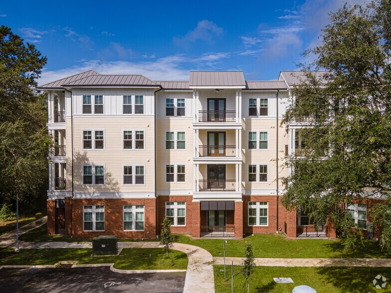 13085 SW 1st Ln, Newberry, FL à louer - Photo du bâtiment - Image 3 de 10