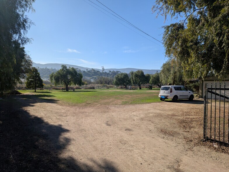 440 Cribbage Ln, San Marcos, CA à louer - Photo du bâtiment - Image 2 de 3