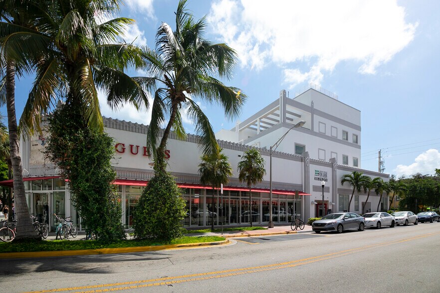 540 Lincoln Rd, Miami Beach, FL à louer - Photo du bâtiment - Image 2 de 9