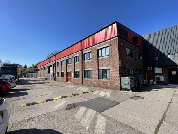 Macclesfield Rd, Stockport for sale - Building Photo - Image 2 of 7