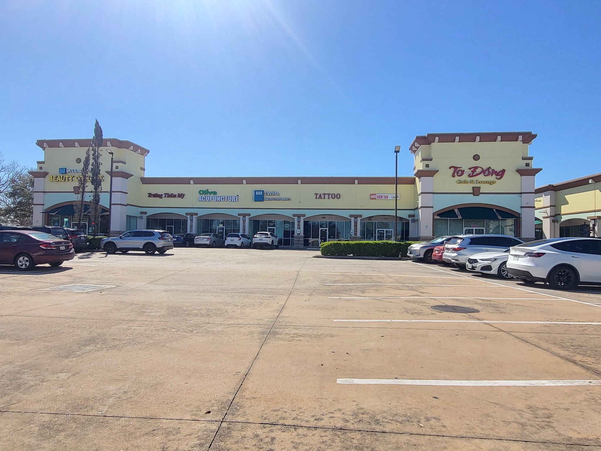 10925 Beechnut St, Houston, TX for lease Building Photo- Image 1 of 3