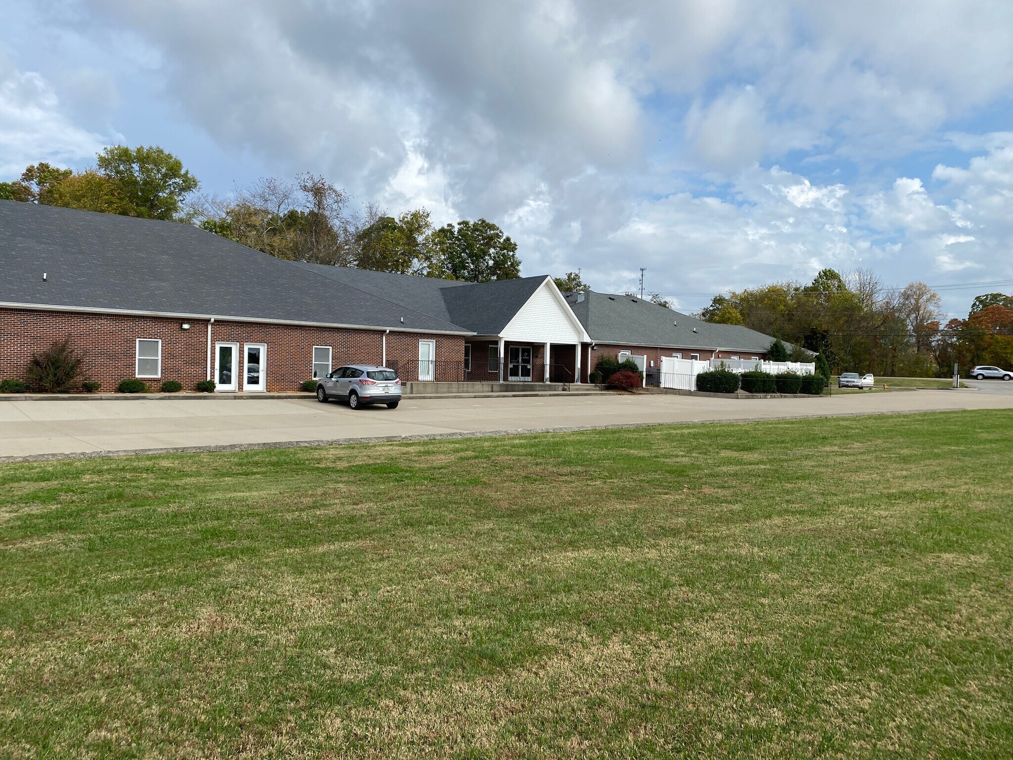 6517 Highway 41A, Pleasant View, TN à vendre Photo du b timent- Image 1 de 1