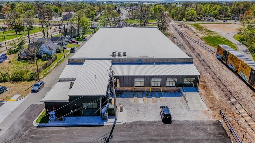 600 S 1st St, Rogers, AR for lease - Aerial - Image 2 of 37