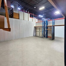 7001 Anpesil Dr, North Bergen, NJ for lease Interior Photo- Image 2 of 4