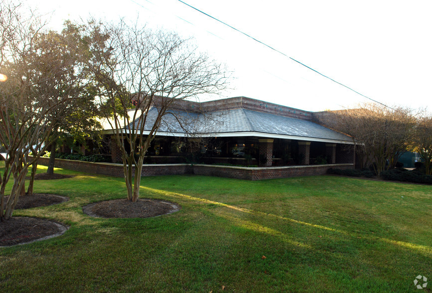 5400 Oleander Dr, Wilmington, NC for lease - Building Photo - Image 2 of 2