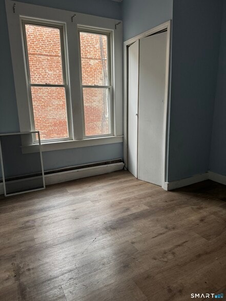 21 Williams St, Hartford, CT for sale - Interior Photo - Image 2 of 16