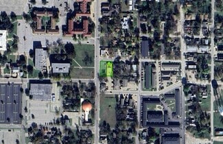 Plus de détails pour 2108 Monroe St, Commerce, TX - Bureau/Commerce de détail, Local d'activités à louer