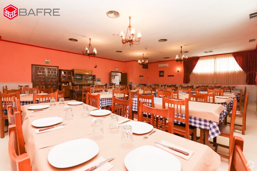 Industriel dans Mejorada del Campo, Madrid à vendre - Photo du bâtiment - Image 3 de 39