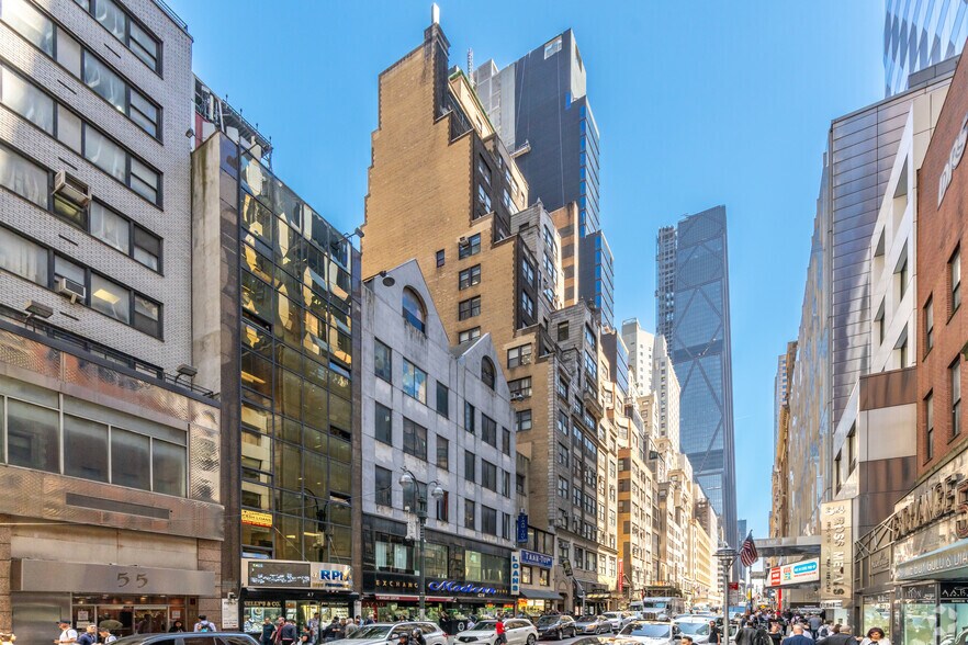 37 W 47th St, New York, NY for lease - Primary Photo - Image 1 of 5