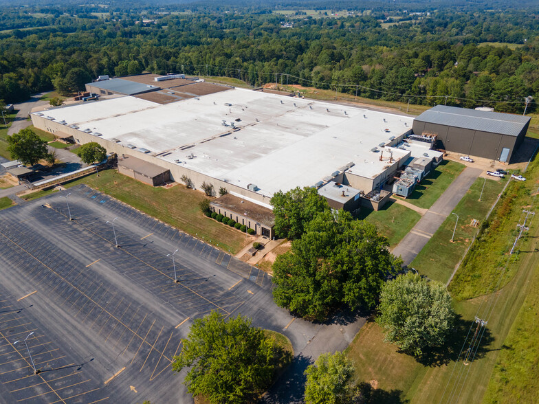 1904 W Clark Rd, Clarksville, AR for sale - Aerial - Image 1 of 9