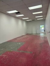 74-5586 Palani Rd, Kailua Kona, HI for lease Interior Photo- Image 1 of 4