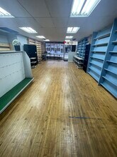 522 S Main St, Elkhart, IN à louer Photo intérieure- Image 2 de 8