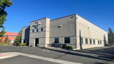 891 Trademark Dr, Reno, NV for lease Building Photo- Image 1 of 8