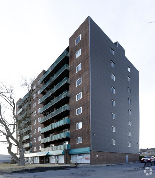 456 Mcarthur Ave, Ottawa, ON for sale - Primary Photo - Image 1 of 1