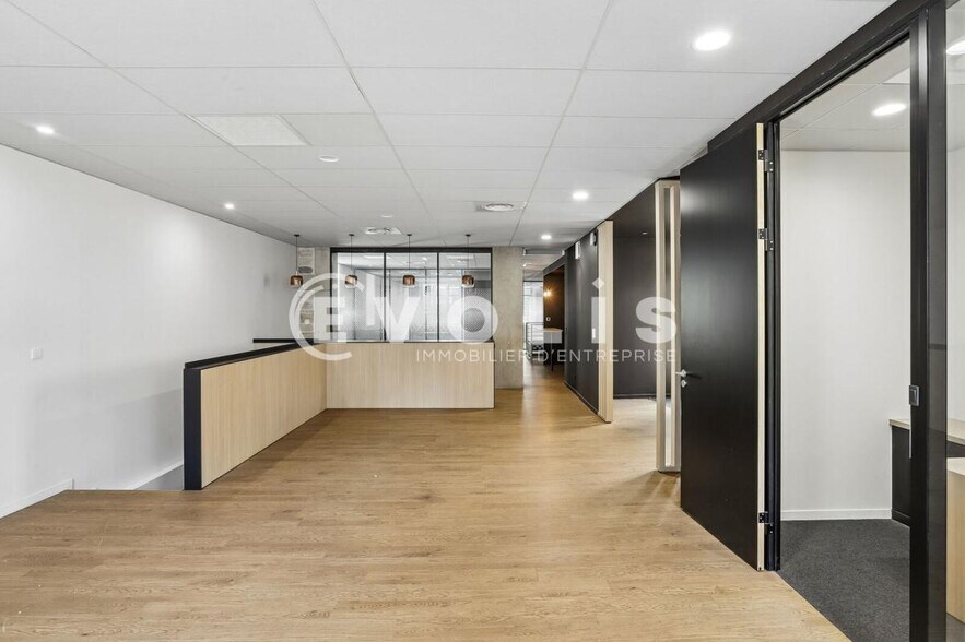 81 Rue D'Inkermann, Lyon for sale - Interior Photo - Image 3 of 16