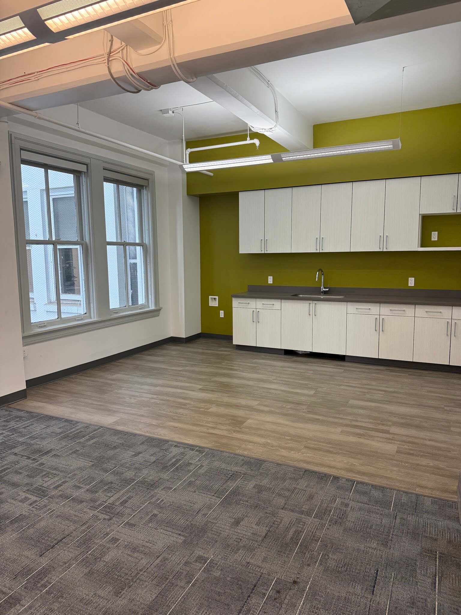 310 SW 4th Ave, Portland, OR for lease Interior Photo- Image 1 of 3