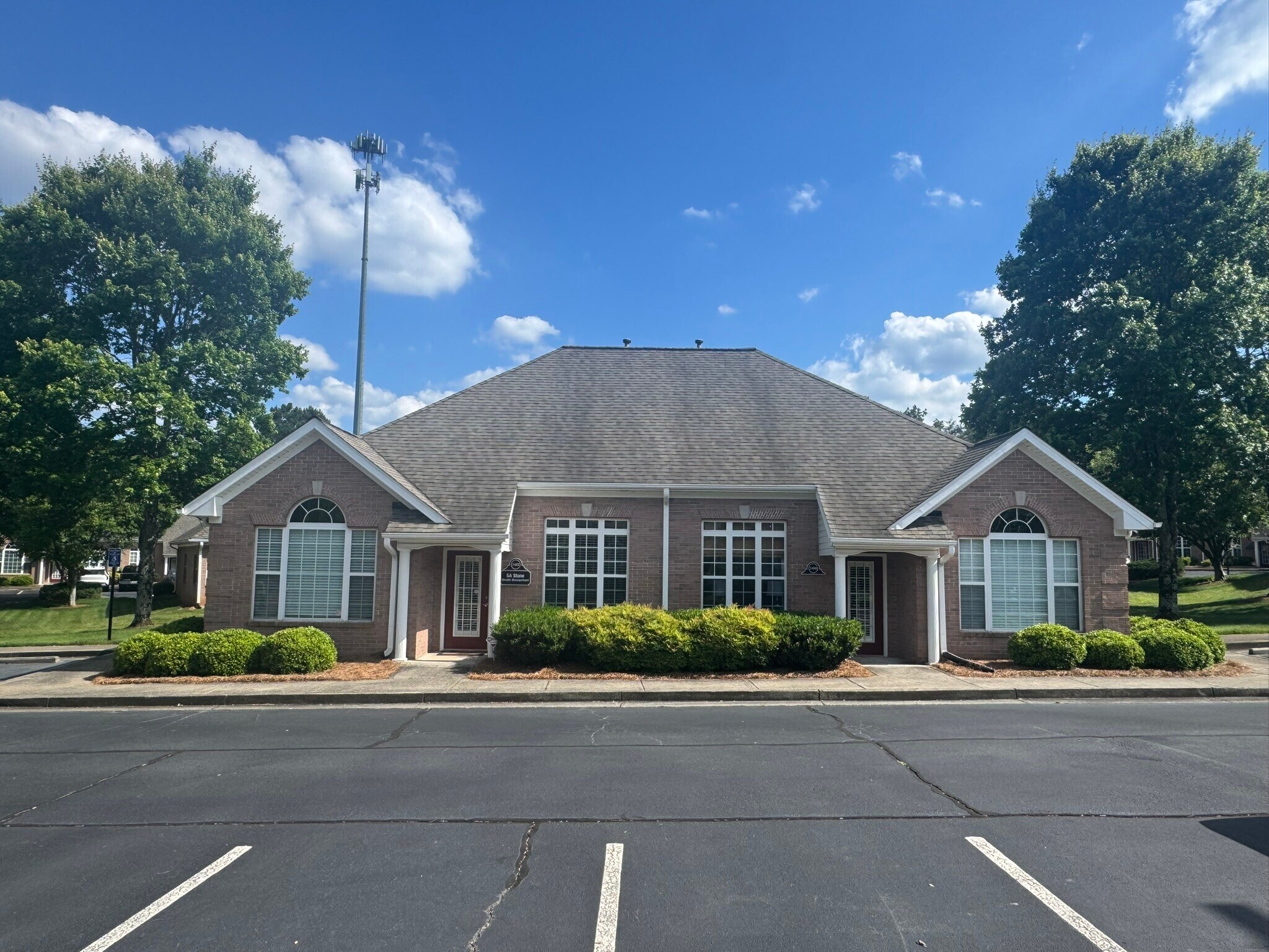 1500-1502 Abbey Ct, Alpharetta, GA for sale Primary Photo- Image 1 of 2