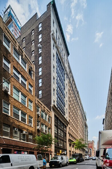 135 W 27th St, New York, NY à louer - Photo du bâtiment - Image 2 de 34