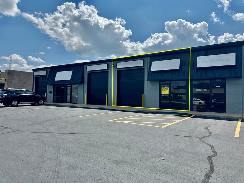 1425 Enterprise Ave, Springfield, MO for lease - Primary Photo - Image 1 of 9