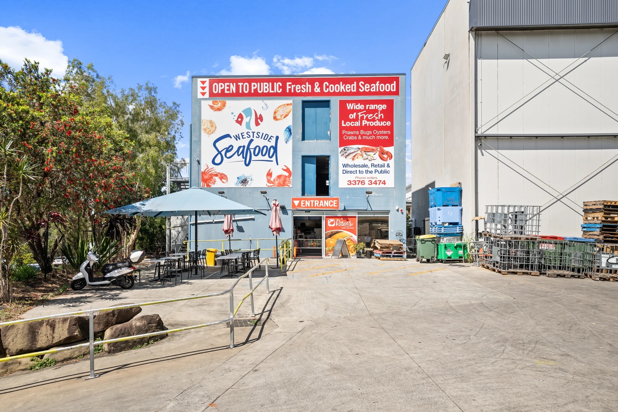 33 Bluestone Cct, Seventeen Mile Rocks for lease Primary Photo- Image 1 of 4