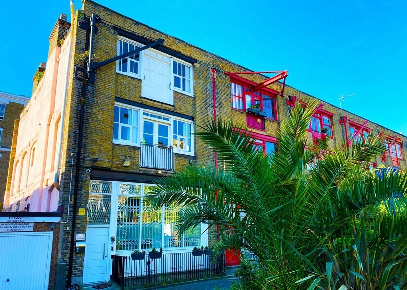 Fanshaw St, Londres à louer - Photo du bâtiment - Image 1 de 7