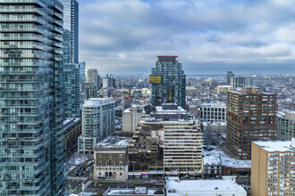 890 Yonge St, Toronto, ON - aerial  map view