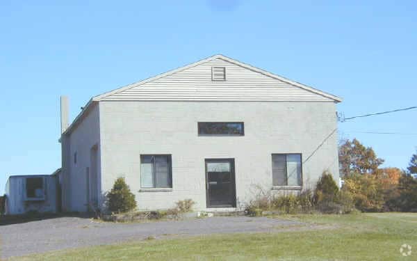 55 Mitchell Rd, Ipswich, MA for lease - Building Photo - Image 3 of 7