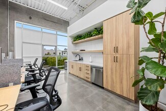 Plus de détails pour 1245 Factory Pl, Los Angeles, CA - Bureau à louer