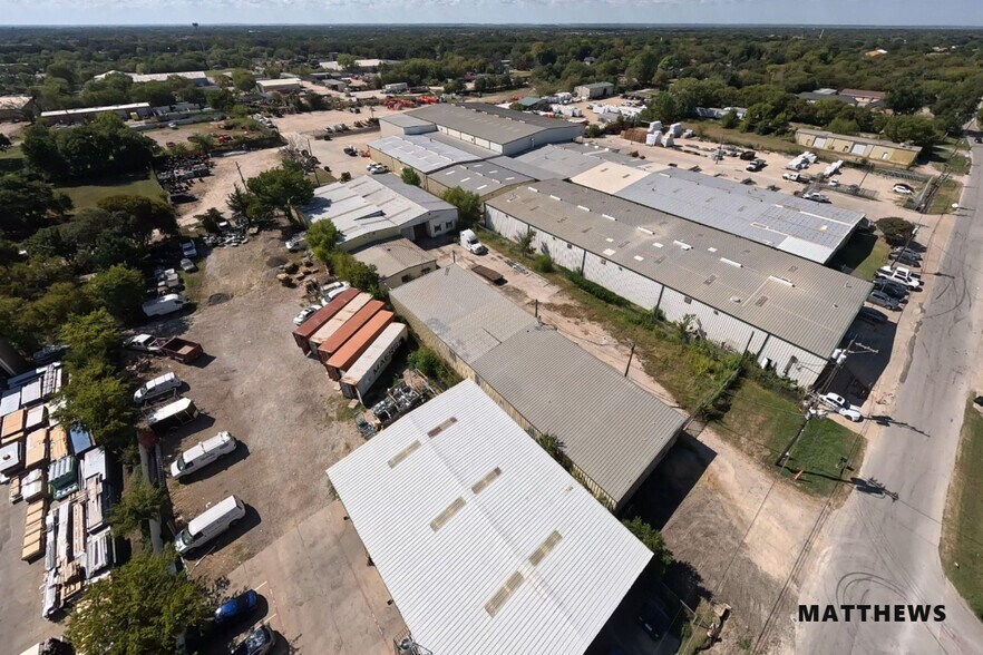 11224 Limestone Dr, Balch Springs, TX à vendre - Photo du bâtiment - Image 2 de 3