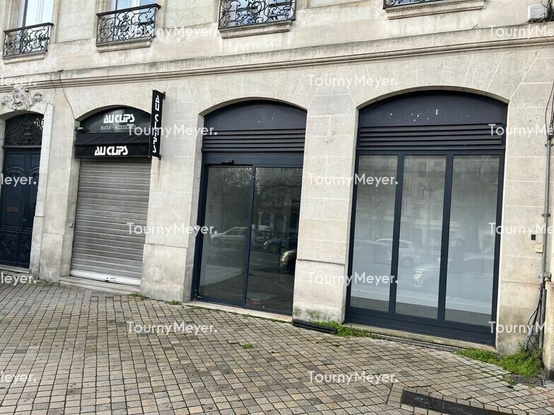 Bureau dans Bordeaux à louer - Photo du bâtiment - Image 2 de 2