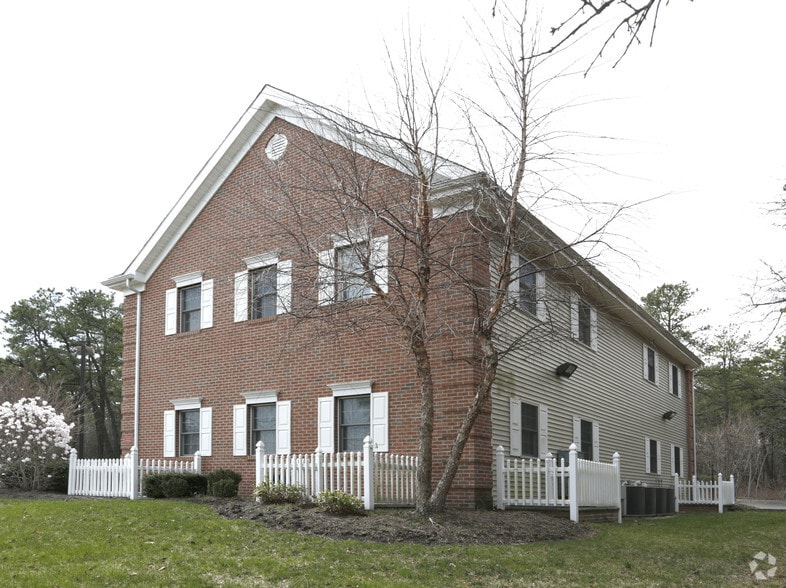 1466 Hooper Ave, Toms River, NJ for lease - Building Photo - Image 2 of 41