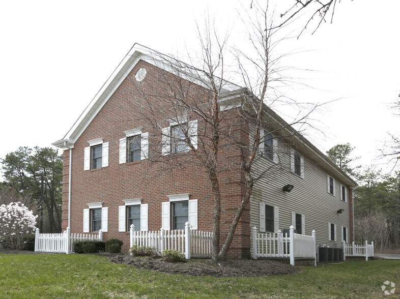 1466 Hooper Ave, Toms River, NJ à louer - Photo du bâtiment - Image 2 de 41