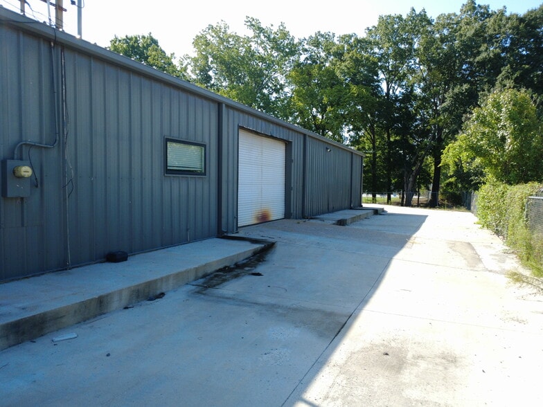 1500 E 42nd St, Chattanooga, TN à louer - Photo du bâtiment - Image 3 de 12