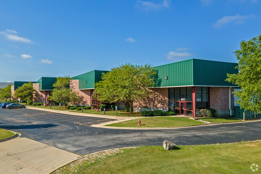 401-431 N Raddant Rd, Batavia, IL for lease - Primary Photo - Image 1 of 5