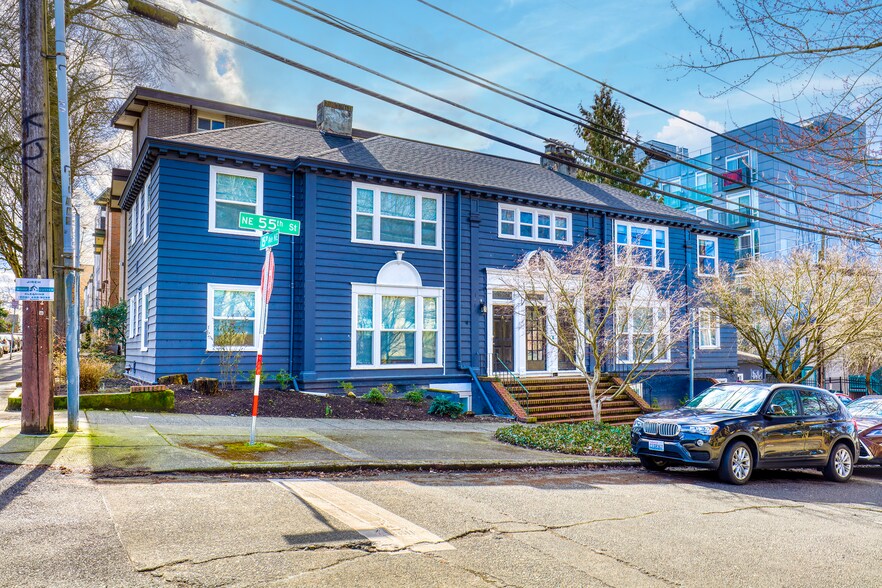 1417 NE 55th St, Seattle, WA à vendre - Photo du bâtiment - Image 2 de 15