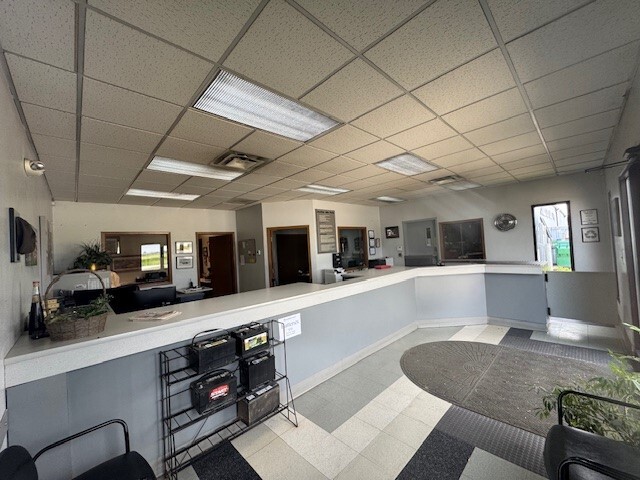 4557 Il Route 173, Caledonia, IL à vendre - Photo du bâtiment - Image 2 de 22