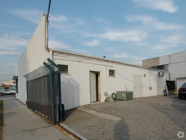 11424-11428 Vanowen St, North Hollywood, CA à louer - Photo du bâtiment - Image 3 de 5