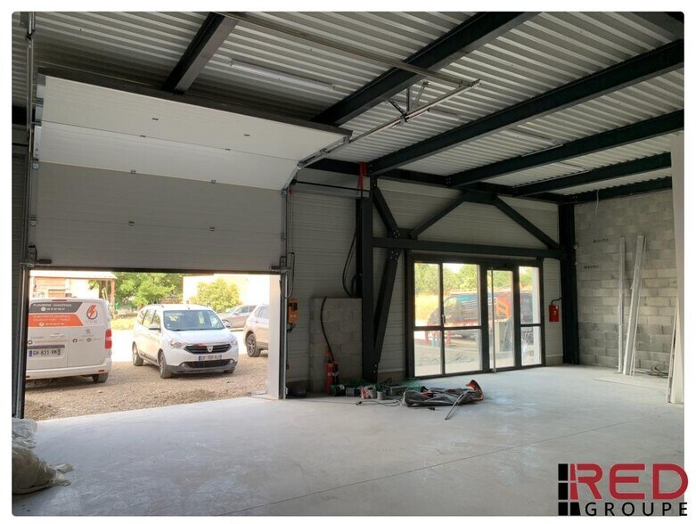 Chemin Saint Maurice, Manosque for lease - Interior Photo - Image 2 of 7