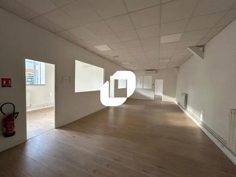 Bureau dans Alfortville à louer - Photo intérieure - Image 1 de 26