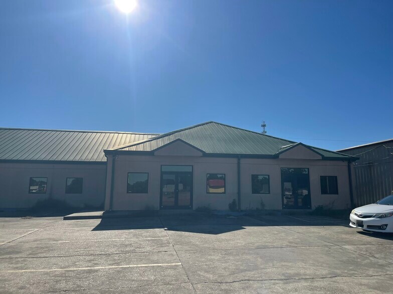 25073 Highway 1, Plaquemine, LA à vendre - Photo du bâtiment - Image 3 de 22
