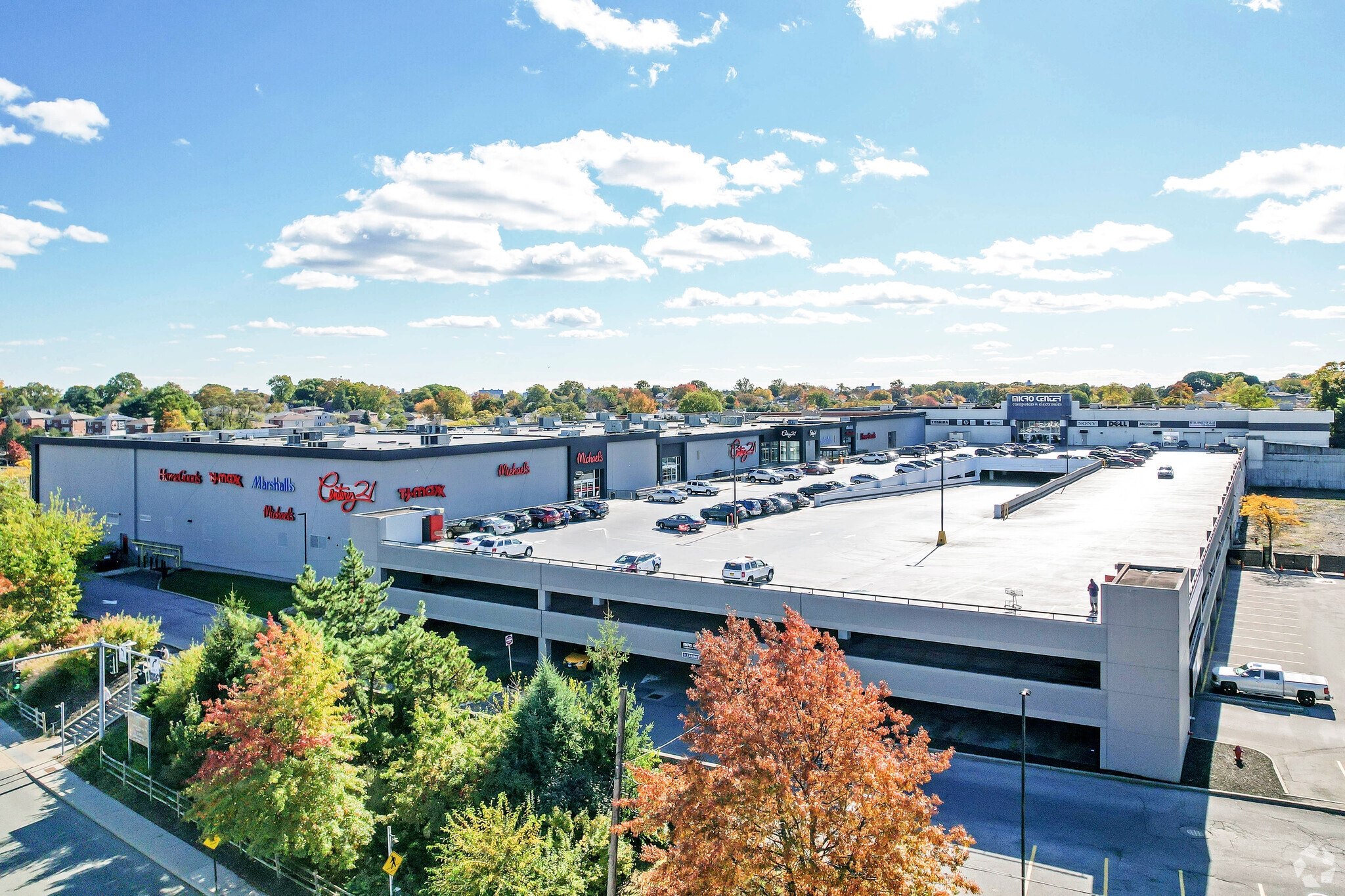 6 Mall Walk, Yonkers, NY for lease Primary Photo- Image 1 of 7