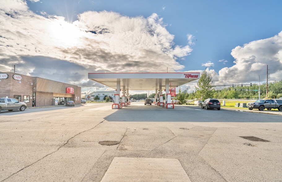 7172 Parks hwy, Wasilla, AK for sale - Building Photo - Image 2 of 6